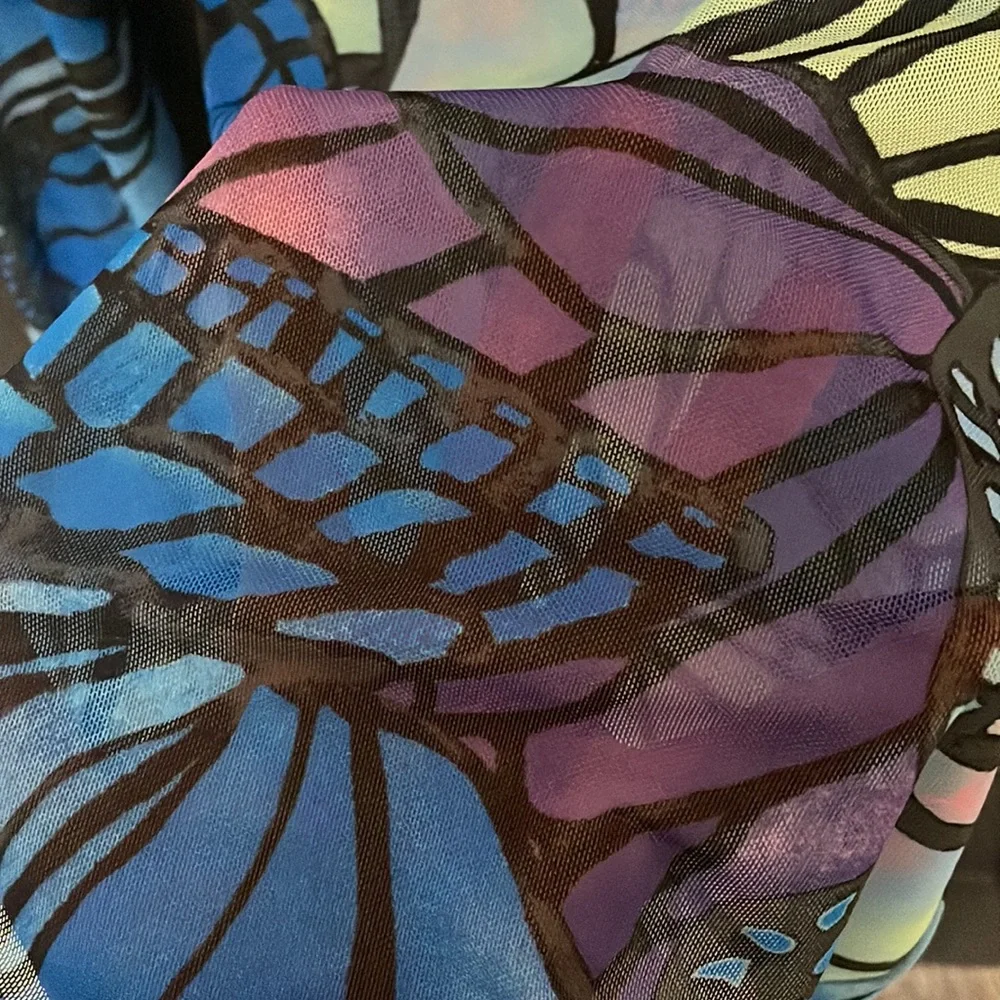 AFRM Rue Top - Picture 4 of 7